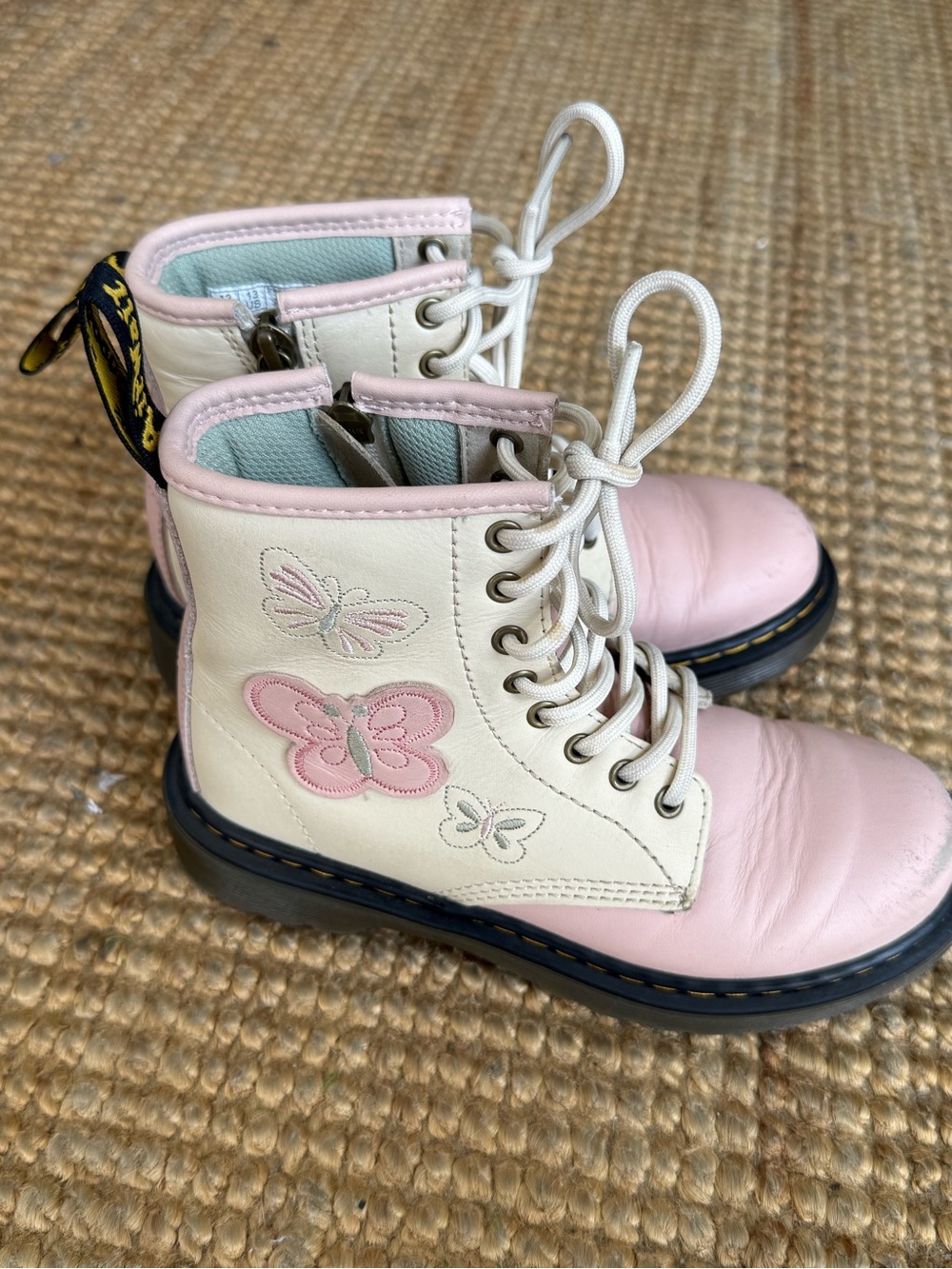 Dr. Martens Kids Pink and Cream Butterfly Lace-Up Boots with Black Sole